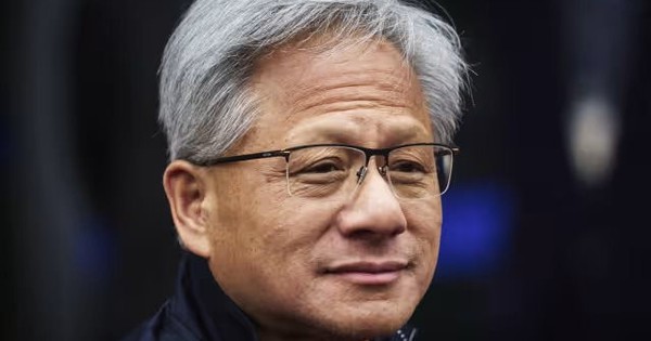 "Cáo già" như Nvidia: DeepSeek tưởng là hung tinh, ai ngờ lại biến thành tiền chảy vào túi Jensen Huang