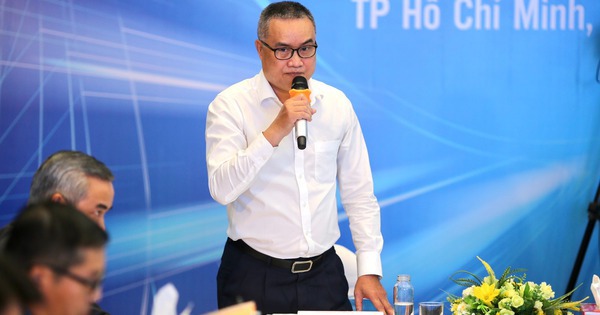 "Phần lớn người vay mua nhà là người nghèo mà giá nhà lại cao"