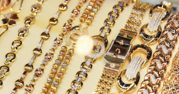 Giá vàng hôm nay 11/4: Vẫn tăng "bốc đầu", đắt nhất lịch sử