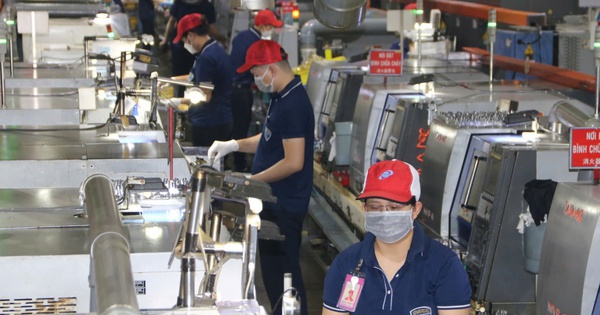 Bình Dương không thanh tra, kiểm tra doanh nghiệp trong 90 ngày, bố trí công chức làm việc xuyên lễ