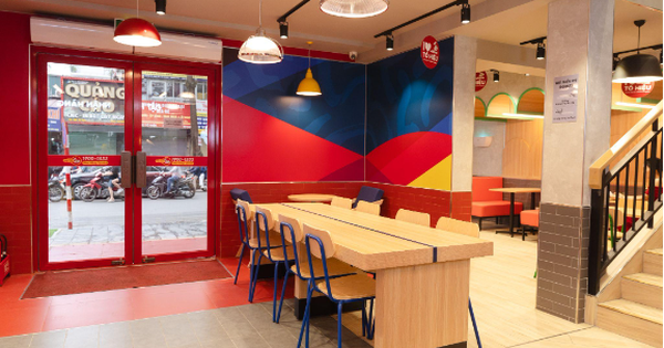 Jollibee Việt Nam từng bước cải thiện không gian để phục vụ khách hàng tốt hơn