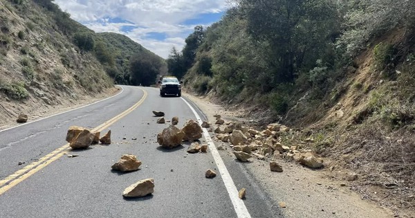 Động đất rung chuyển miền Nam California (Mỹ), nhiều tuyến đường phải đóng cửa