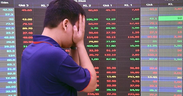 Giá vàng lên 114 triệu đồng/lượng: "Hối hận vì lỡ bán 5 lượng vàng bố mẹ gửi để đu đỉnh chứng khoán"