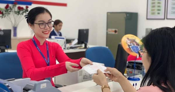 Ngân hàng đầu tiên công bố BCTC quý 1: Lợi nhuận tăng 44%, lên cao thứ 2 lịch sử