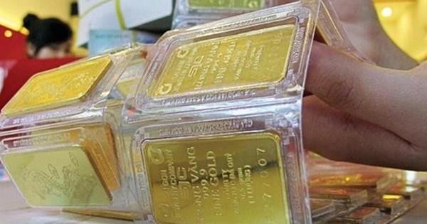 Giá vàng SJC, vàng nhẫn sáng 2/4 tiếp tục giảm