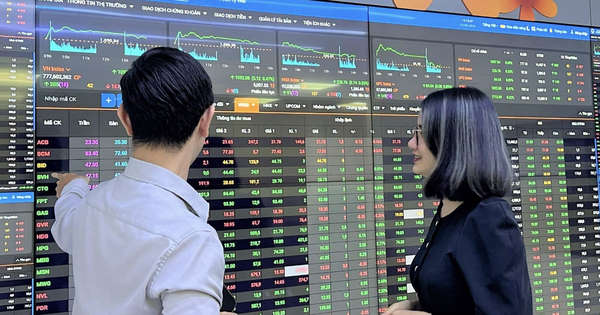 VN-Index vượt 1.200 điểm, chuyên gia dự báo chứng khoán sắp tăng trở lại