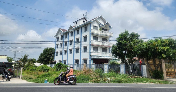 Diễn biến bất ngờ vụ tòa nhà 4 tầng trên đất trồng lúa ở Rạch Giá