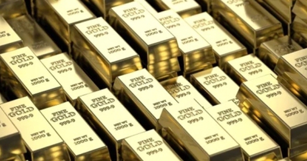 Giá vàng hôm nay 21/4: Lấy lại đỉnh lịch sử