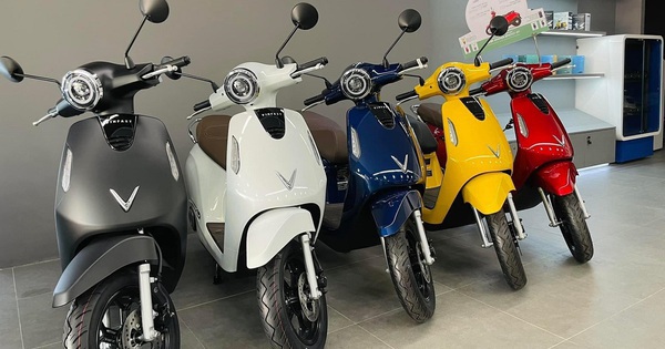 VinFast công bố thông tin quan trọng cho khách hàng mua xe máy điện: Chốt dừng thuê pin từ 1/6, cơ hội cuối mua lại pin với chiết khấu 86%