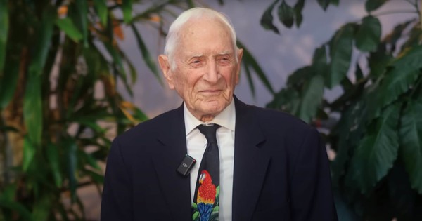 Vị giáo sư sống thọ 101 tuổi nhờ 6 thói quen đơn giản: Làm được tất cả, cơ thể khỏe mạnh, bệnh tật lùi xa