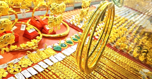 Nóng: Giá vàng nhẫn, vàng miếng sáng 22/4 liên tục phá đỉnh, tăng 1,5 triệu đồng sau hơn 30 phút giao dịch