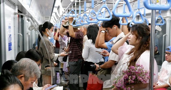 Từ 25/4, metro TPHCM điều chỉnh thời gian, tăng chuyến