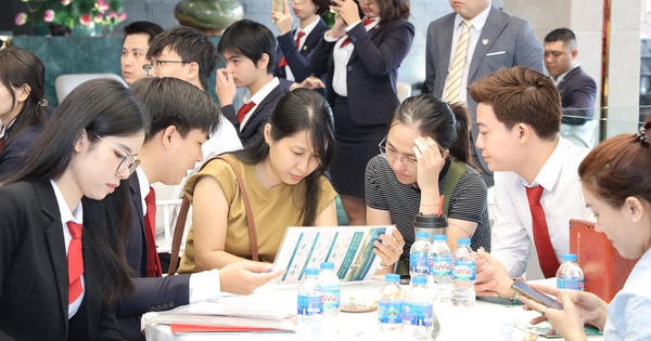 Chuyên gia chỉ kinh nghiệm “săn” bất động sản trong bối cảnh sáp nhập: “Cứ mua dọc tuyến hạ tầng lớn đang triển khai là tăng giá”