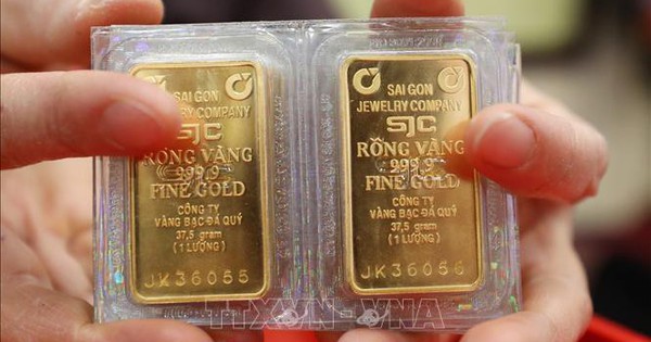 Vay 1 cây vàng khi giá chỉ 50 triệu đồng/lượng, giờ tôi đề nghị trả 80 triệu đồng tiền mặt lại bị chủ nợ quyết liệt từ chối