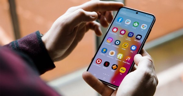 1 ứng dụng công an cảnh báo tuyệt đối không cài đặt: Người phụ nữ ở Cà Mau vừa mất 595 triệu đồng sau khi tải