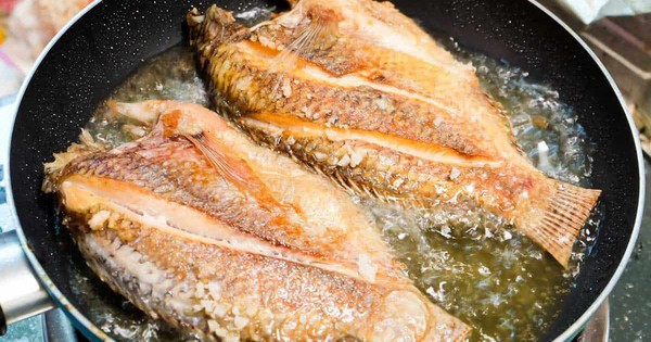 Thực phẩm tốt đến mấy mà nấu theo 4 kiểu này cũng trở thành độc tố, đẩy cả nhà vào “cửa tử” mà chẳng hay