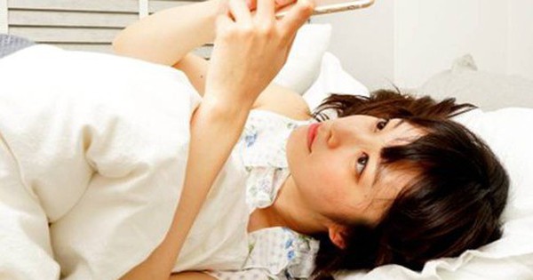 3 thói quen xấu khiến bạn già nhanh "không phanh", xếp thứ 3 là điều rất nhiều người vẫn làm trong ngày nghỉ lễ