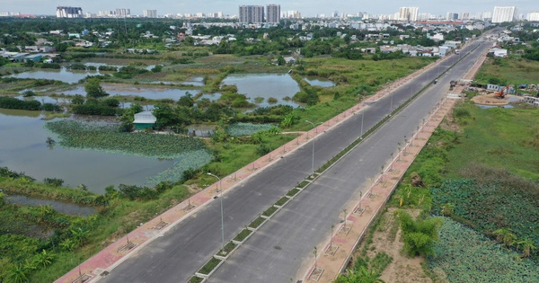 Chờ hai hộ dân, dự án 1.500 tỉ nối TP HCM - Long An "đứng bánh"