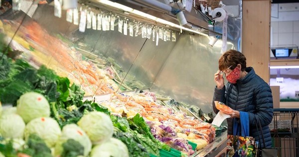 Thuế đối ứng bắt đầu có hiệu lực, người tiêu dùng Mỹ lo ngại giá cả tăng cao