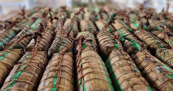 Một loại bánh Việt Nam từ món ăn dân dã đến đặc sản đạt kỷ lục châu Á, vươn ra thế giới