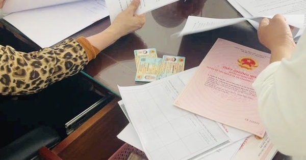 Phí làm sổ đỏ tăng thế nào khi sáp nhập tỉnh thành và thay đổi bảng giá đất hàng năm?