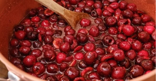 1 loại quả nhiều sắt hơn thịt bò, được Việt Nam chi hơn 1.257 tỷ đồng để thu mua: Bổ máu và trí não, còn bảo vệ tim hiệu quả