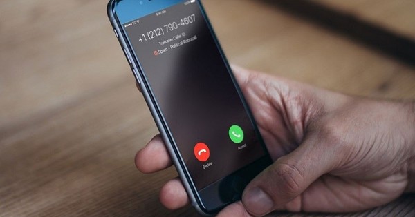Thấy tài khoản trừ 1 tỷ đồng, người đàn ông Hà Nội mới biết bị lừa đảo