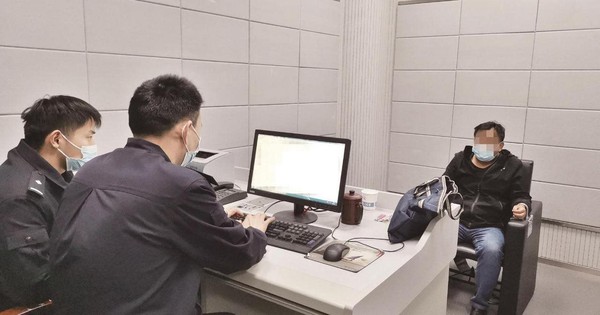 Xuất hiện bẫy lừa đảo khiến nạn nhân bị hack tiền trong tài khoản nhưng lại bị bắt và vướng vòng lao lý