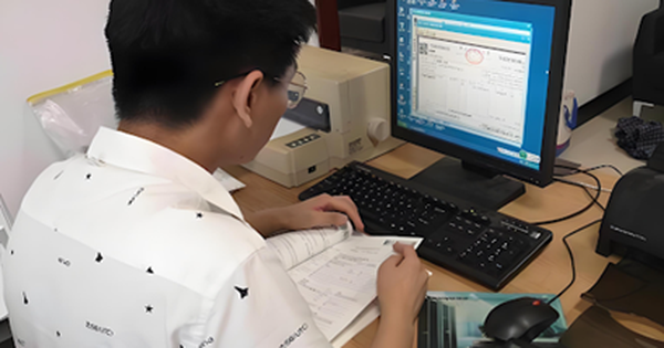 Nam kế toán lương tháng hơn 10 triệu đồng nhưng xem livestream tặng 1,7 tỷ đồng/đêm: Cảnh sát điều tra phát hiện nguồn gốc khối tài sản 33 tỷ đồng