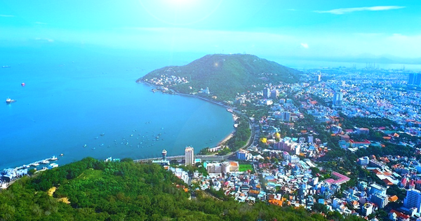 Được Sun Group “chọn mặt, gửi vàng”, thị trường bất động sản ở “thiên đường du lịch biển” diễn biến ra sao?