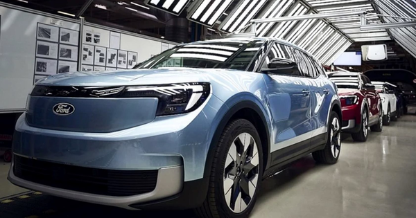 Giấc mơ làm 2 triệu xe điện/năm của Ford "vỡ tan": Cứ bán là lỗ, phải chia sẻ nhà máy pin với đối thủ để tiết kiệm