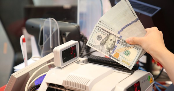 Mua, bán USD trái phép tại Việt Nam sẽ bị phạt nặng