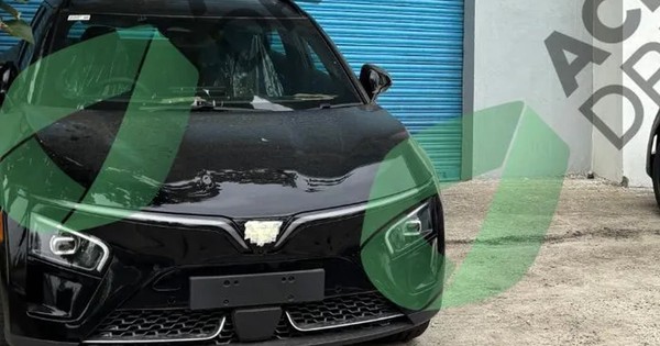 Cặp xe VinFast đã đến nước đông dân nhất thế giới: Màu sơn "không dành để bán", tiết lộ điều gì?