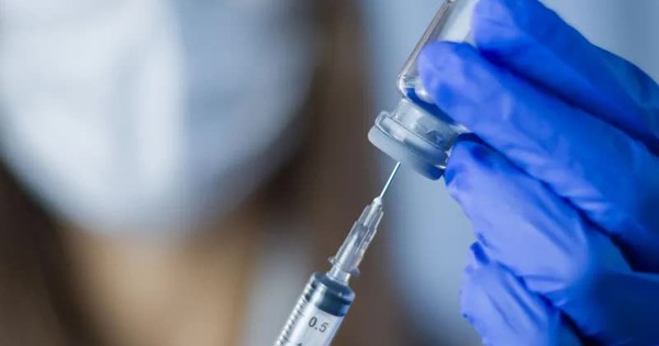 Đề xuất cho phép doanh nghiệp, bệnh viện nhập khẩu vaccine COVID-19 chủ động ứng phó dịch bệnh