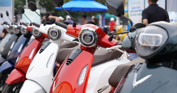 VinFast bất ngờ điều chỉnh chính sách mua lại pin xe máy điện: Giảm kịch trần tới 86% theo tuổi pin thực tế