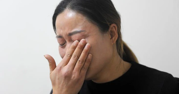 Gửi tiết kiệm 30 tỷ đồng, sau 5 năm đến rút, người phụ nữ nhận thông báo: Số tiền đã chuyển thành bảo hiểm, đợi thêm 66 năm nữa mới được rút