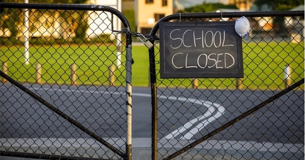 Ghi nhận hơn 53.000 ca Covid-19 trong 1 tuần, Thái Lan buộc đóng cửa trường học: XEC bất ngờ chuyển hướng "tấn công" thanh niên và trẻ nhỏ