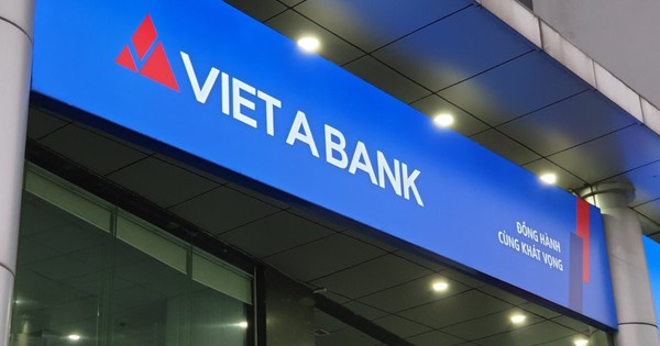 Từ việc Việt Phương Group muốn giảm sở hữu tại VietABank nhìn lại mối liên hệ tín dụng giữa 2 bên