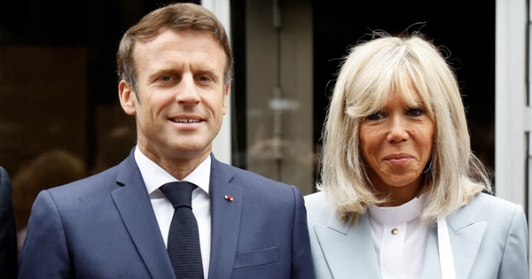 Chuyện tình của Tổng thống Pháp cùng Phu nhân: Từ mối tình "cấm kỵ" tuổi 15 với cô giáo đến hành trình khiến nước Pháp ngưỡng mộ