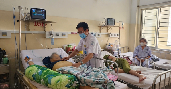 TP HCM: Số ca COVID-19 tăng nhanh do biến thể NB.1.8.1