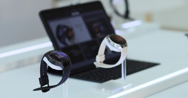 Huawei Watch Fit 4 series lên kệ: 2 phiên bản, mặt vuông đặc trưng nhưng mỏng nhẹ, nhiều ‘điểm cộng’ hơn