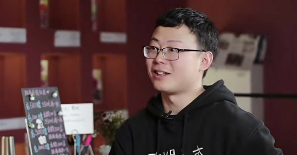 Sở hữu 25 ‘quán rượu chữa lành’ chàng trai 9X kiếm 326 tỷ đồng/năm: ‘Sản phẩm chính không phải ly rượu mà là trải nghiệm của khách hàng tại quán!’