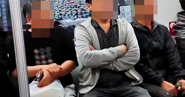 Chứng kiến câu chuyện trên tàu điện ngầm, tôi hiểu ra: Không phải người lớn tuổi nào cũng đáng kính, không phải người giàu nào cũng có văn hoá!