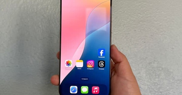 Cây bút công nghệ: "Mới vài phút dùng thử tính năng này trên iPhone, tôi bỏ luôn điện thoại cũ đang dùng"