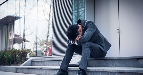 "Sáng ngủ dậy không muốn tới công ty phải làm sao?’ – Áp dụng 5 CÁCH này để tái tạo năng lượng, vực dậy tinh thần