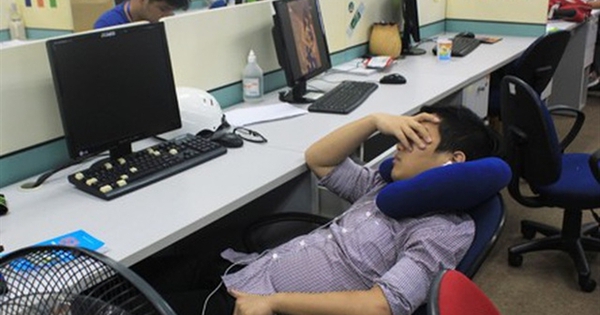 Nhân viên văn phòng mắc chứng mất trí nhớ ở tuổi 42, bác sĩ thẳng thắn: Thói quen ngủ trưa này sẽ khiến nhiều người “trắng não”