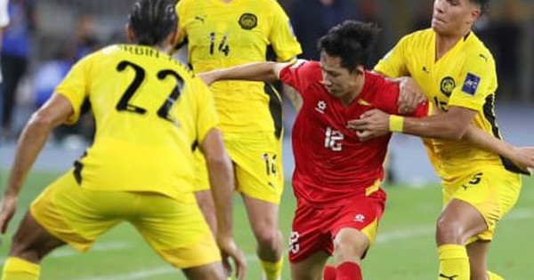 Thua Malaysia đậm nhất lịch sử, tuyển Việt Nam gần cạn hy vọng dự Asian Cup