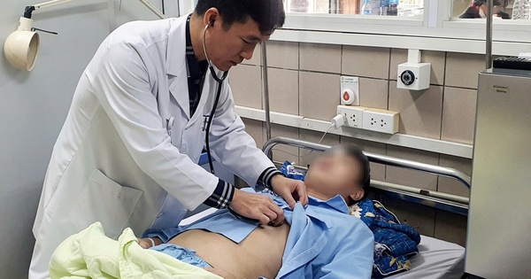 Mất ngủ, nước tiểu có bọt, cô gái 30 tuổi đi khám phát hiện suy thận dưới 10%: Bác sĩ nói “cần khắc cốt ghi tâm” từng dấu hiệu nhỏ nhất qua 5 giai đoạn