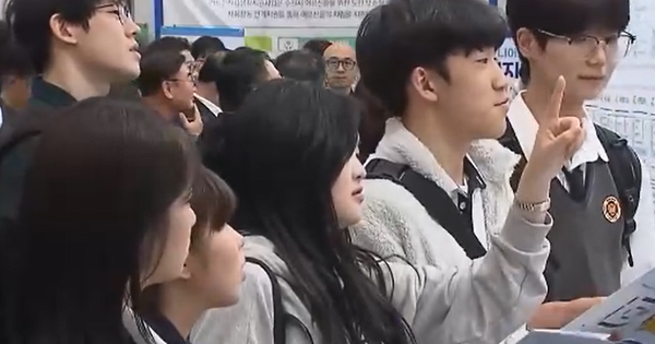 Số lượng việc làm tại Hàn Quốc thấp nhất 27 năm