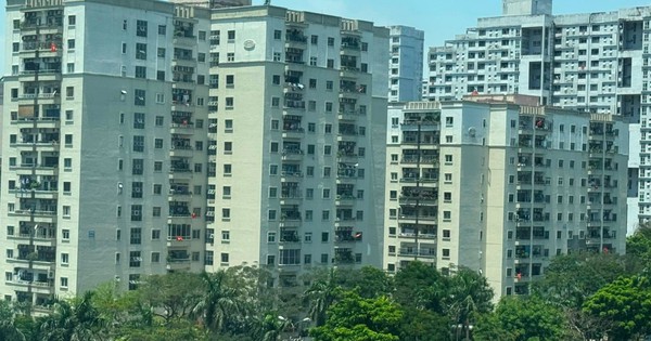 Trái chiều dự báo diễn biến giá chung cư Hà Nội